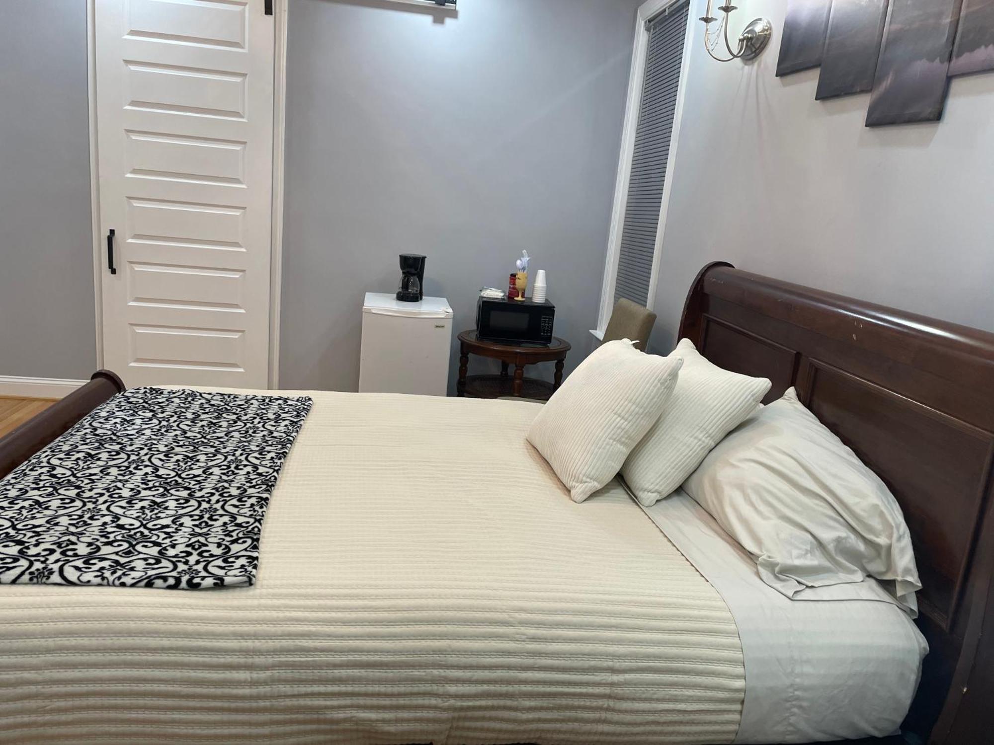 WhitsettLa Casa Grande Hosting公寓 外观 照片